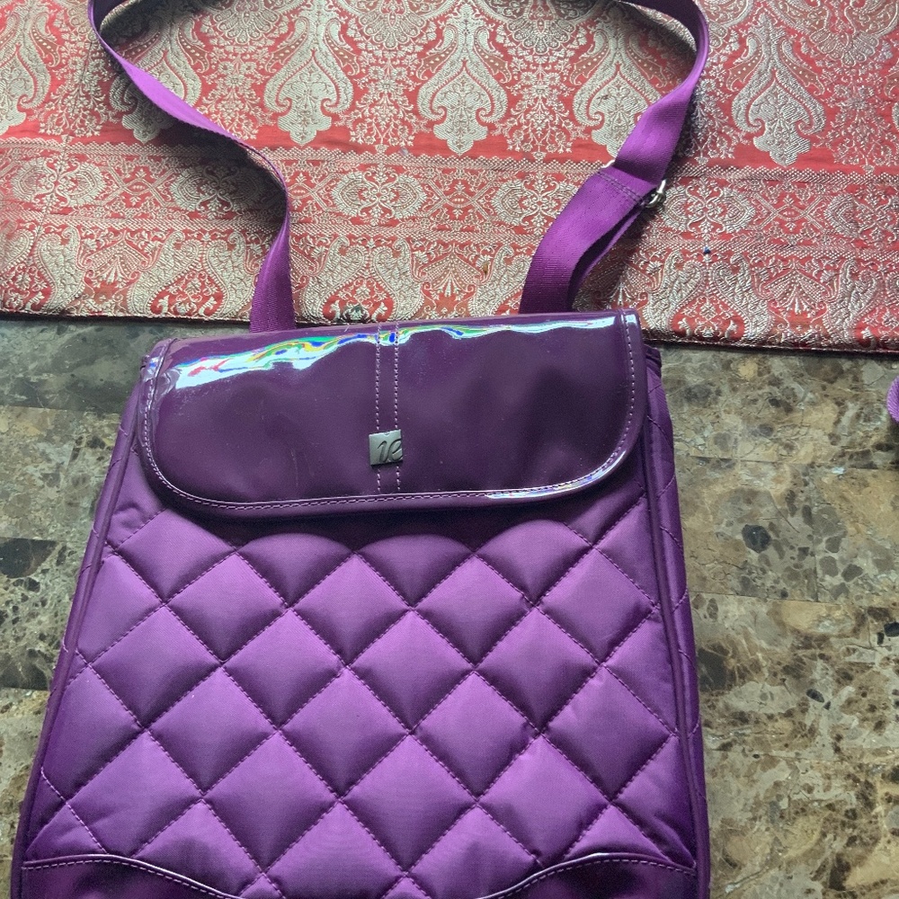 Cross shoulder bag